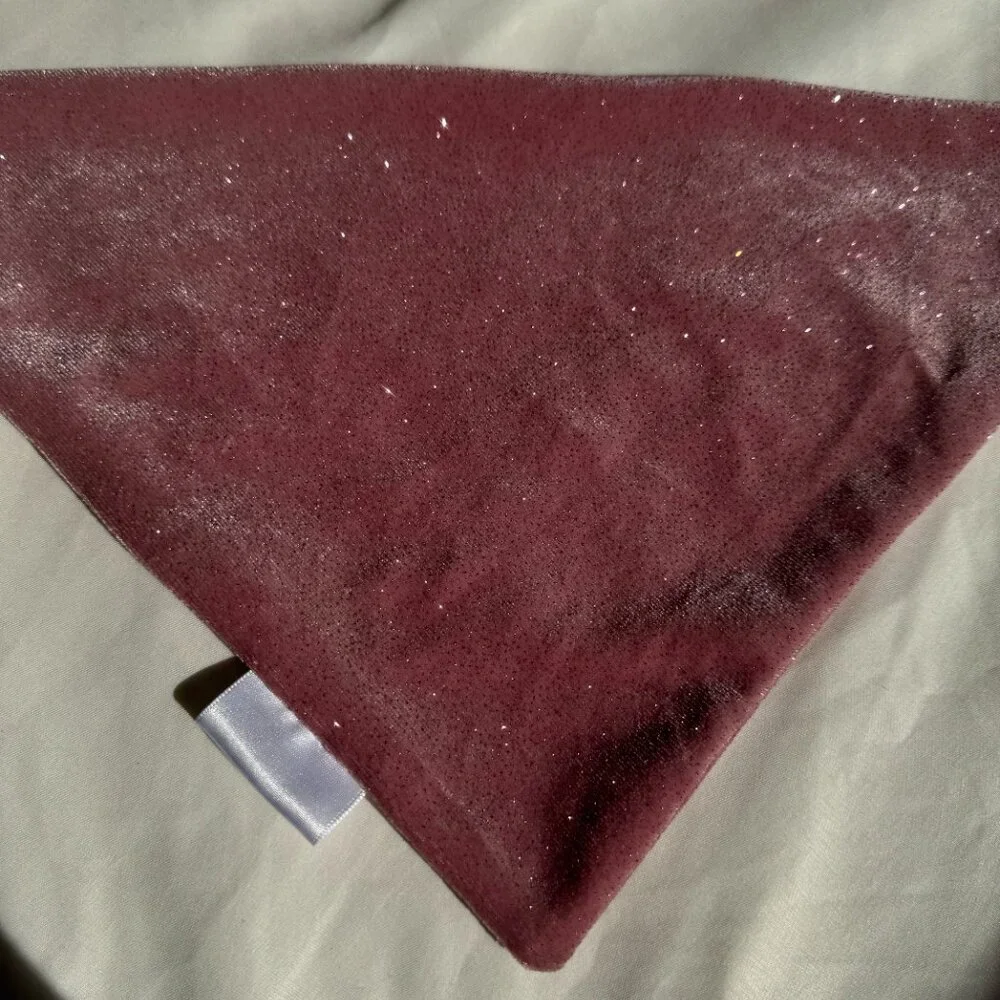 EUC, Solie & Co. Sparkly Berry Pink Faux Velvet Dog Bandana, Size Small